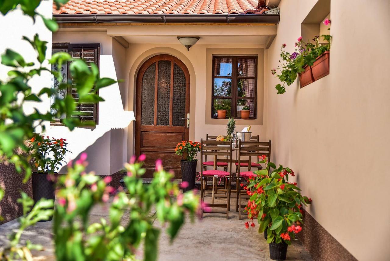 Apartman Mare Задар Экстерьер фото